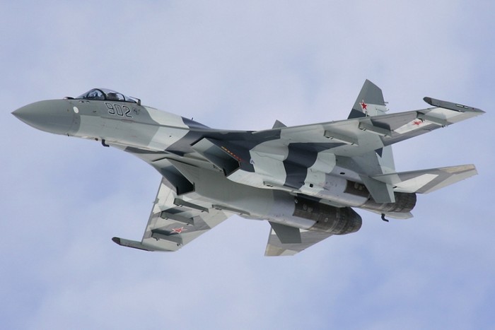 Máy bay chiến đấu Su-35 Nga